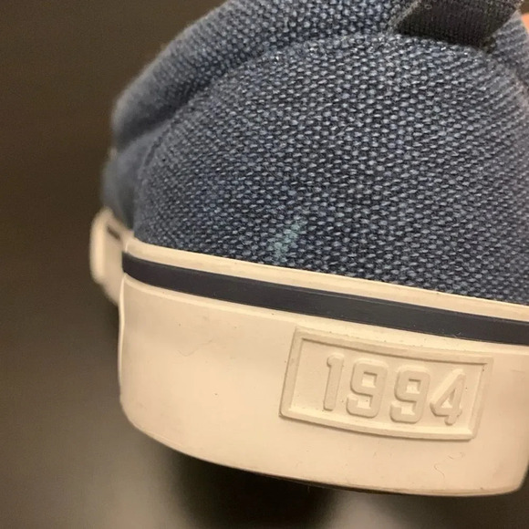 OLD NAVY Gender Neutral Slip-On Sneakers in Chambray - Picture 6 of 7